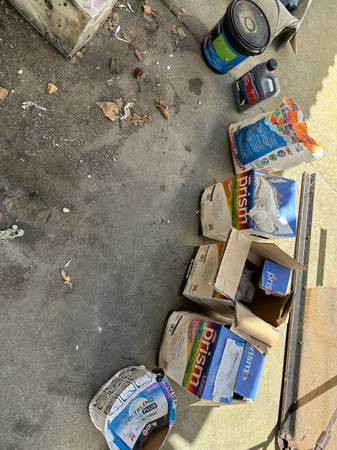 Free tiling/grout patch comstruction materials 1