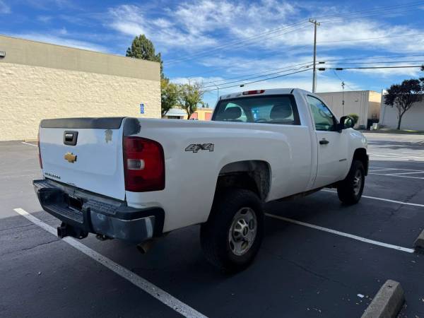 2013 Chevrolet Silverado 2500 HD - Photo 7