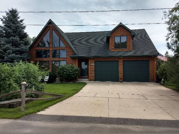 $1300.00 / 2br - 1840ft2 - Amazing Peaceful Location with this Logfaced WATERFRONT Home,  Furnish63845966673665120