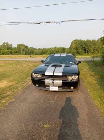 2011 Dodge Challenger R/T - $13,50063471635686147122