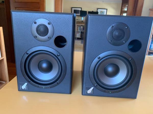 EVENT TR5 Reference Studio Monitors - Great Condition w/free speaker s 1