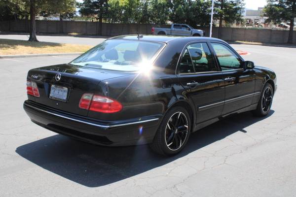 2000 Mercedes Benz E430 - $3.900 (campbell)63486981540611124