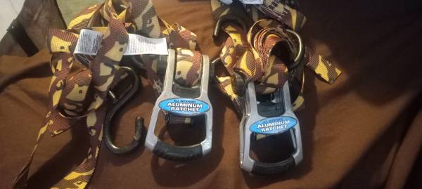 Camo Ratchet Tie Downs 1