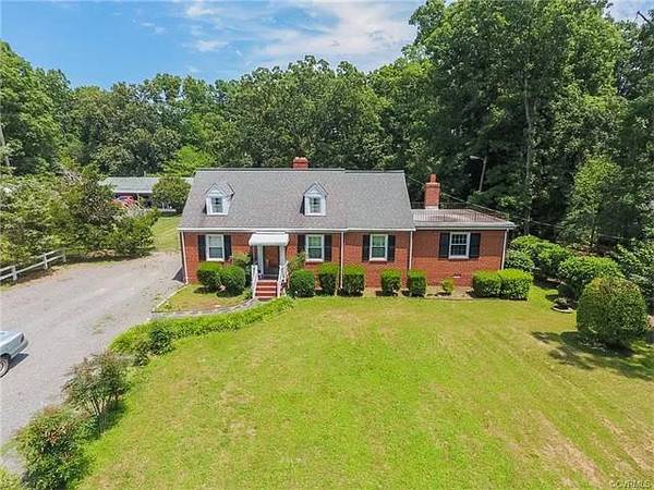 $1,955 / 4br - 1780ft2 - Hardwood Floors! (Glen Allen, VA)64027111115394120
