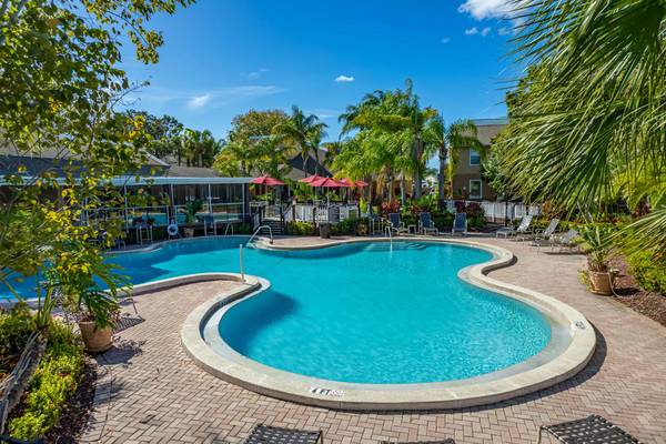 $1,504 / 1br - 600ft2 - 1 BD, Pond Views, Linen Closet (Wonderful lake view)63991086316931122