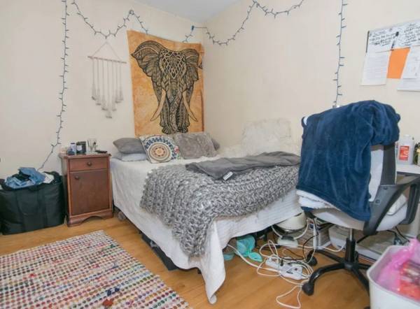 $4,600 / 4br - Updated Allston 4 Bed For $4,600 AVAIL NOW NO FEE (Allston)63810039712003124