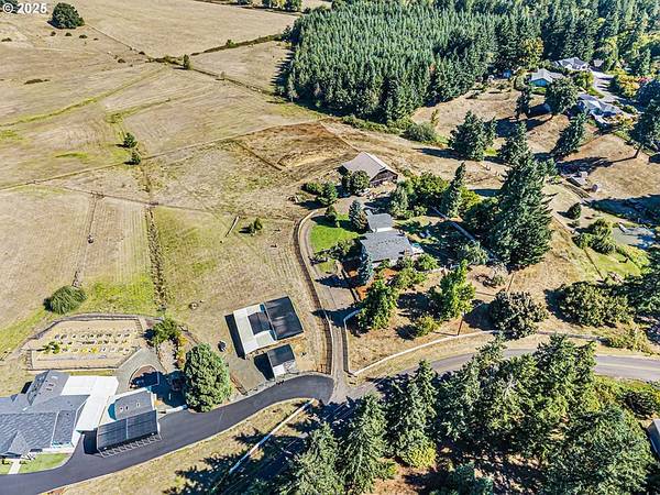 $937,000 / 6br - Start Your Own Vineyard in the Willamette Valley63819386469633123