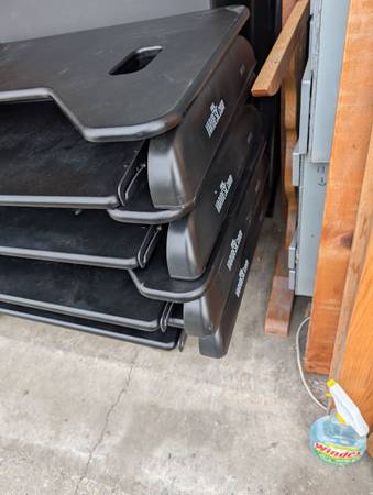 Varidesk Professional 40 y 36, $125 y $95 - $1 (Tracy)63471027046915124