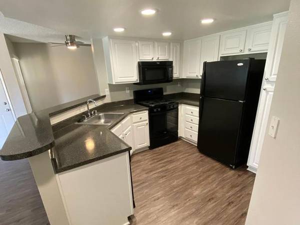$2,174 / 1br - 698ft2 - Digital/Cable TV available, Storage areas, Soccer Field (1885 San Remo Dr, Corona CA 92882)64028081628931122