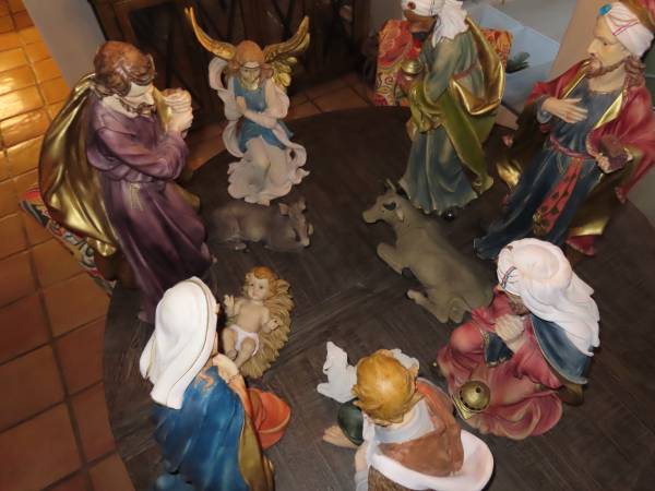 Large Nativity Scene 1