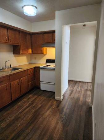 $765 / 2br - Apartamento de 2 dormitorios con balcón disponible ahora (Akron/Tallmadge)63621870779137122
