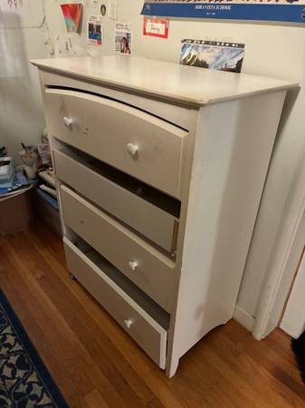 FREE dresser 1
