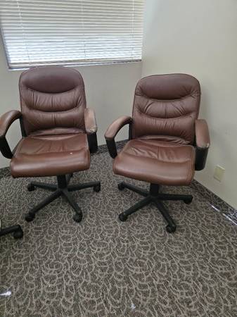Misc Office/Task Chairs/File Cabinets/Small Round Task Table 1
