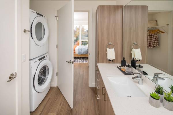 $1,700 / 1br - 694ft2 - Cocinas completamente equipadas, acceso remoto al garaje, aire acondicionado (Tigard)63672637197441121