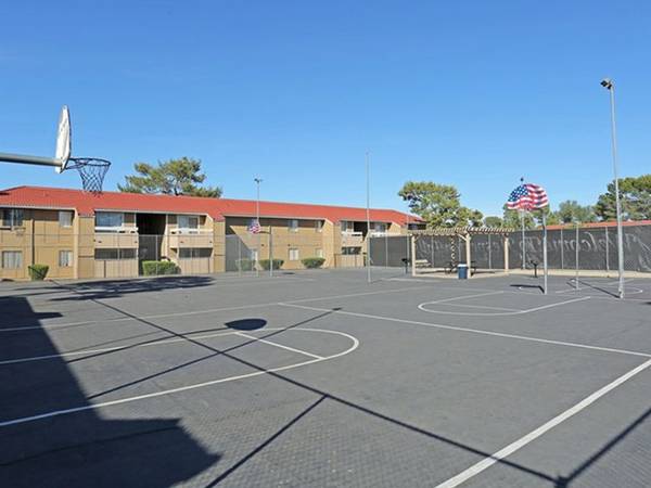 $950 / 1br - 680ft2 - 1/BD, Microondas, en Las Vegas NV (3955 Algonquin Drive, Las Vegas, NV)63859612414337123