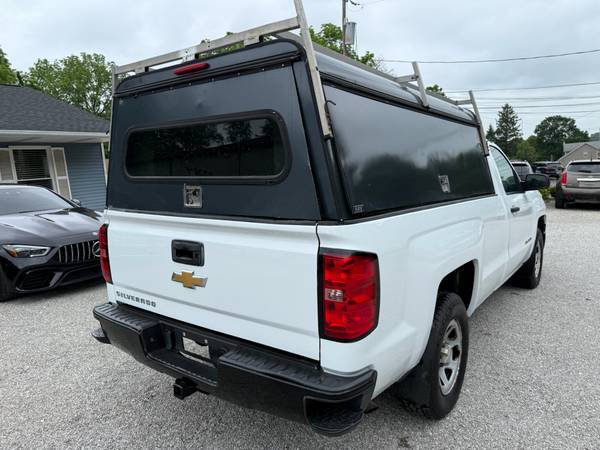 2015 Chevrolet Silverado 1500 Cabina Regular - V8 5.3 - 4x4 - Un solo dueño - $9.99563436045227907124