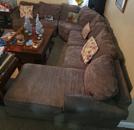 REDUCED! 12' X 9' Microfiber sectional sofa couch 1