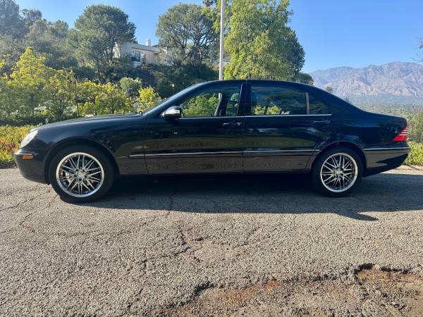 Mercedes Benz S500 negro impecable del año 2003 - 1 dueño - 120 mil millas - 4.200 USD (Pasadena)63470773374339124