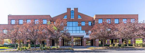 $569 Bedminster  **NUEVO**   1 Crossroads Drive (Bedminster)63676239571201120