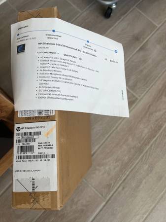 New HP EliteBook 845 G10 AMD Ryzen 7 7840U PRO version 1