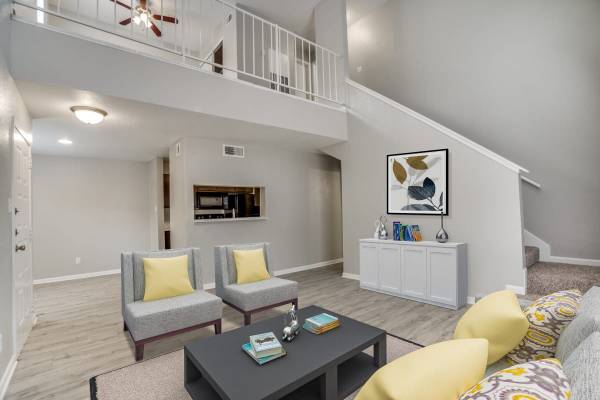 $1,030 / 1br - 540ft2 - 1B/1B, Sundecks, Resident Activities (2804 Belt Line Road, Garland, TX)63796578190723120