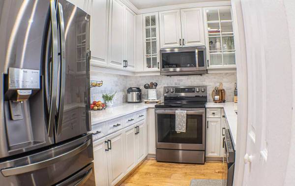 $675 / 1br - 1086ft2 - Private Room in Little Havana (Little Havana)63906442360962122