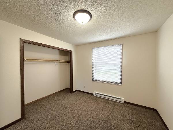 $745 / 2br - 575ft2 - 🏡 ¡SIN DEPÓSITO! - 2HAB/1BA – $745/mes – Admite mascotas (solo gatos)💥 (Menomonie, WI)63845959253891122