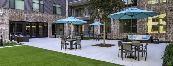 $1,600 / 1br - 750ft2 - Century Square Apartment For Sublet (College Station)63885010017921122