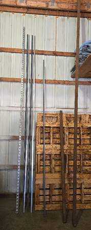 Long Iron Pieces/Wallboard Corner Bead* - $1 (Sioux Falls)63471124108673121