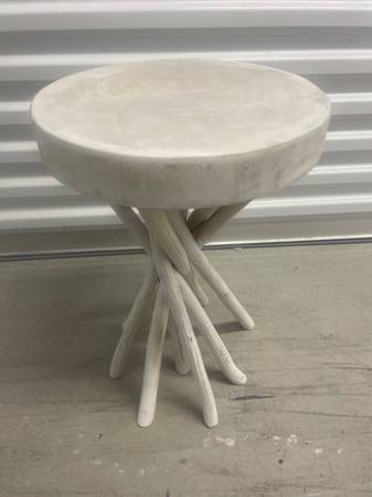 The Kyoto Table White washed solid wood side table 1