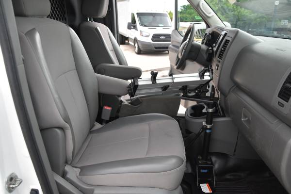 2020 Nissan NV 1500 - Photo 10