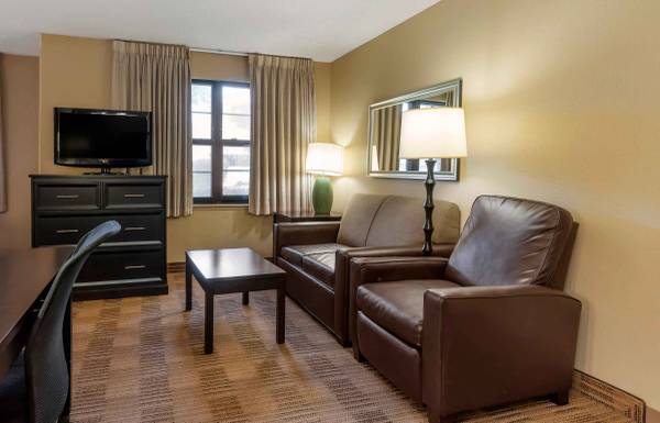 $2,040 Furnished Studio - Only 3 Month Minimum! (alameda)63667888936067122