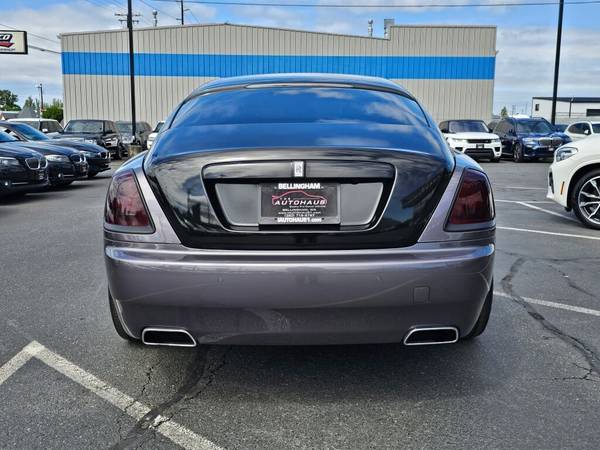 2016 Rolls-Royce Wraith - $134,850 (Lujo de Segunda Mano)63617924565121123