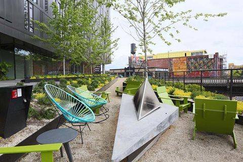 $1,900 / 1br - 658ft2 - Luxury Meets Nature: Unbeatable City Views (Portland)63672671230467120