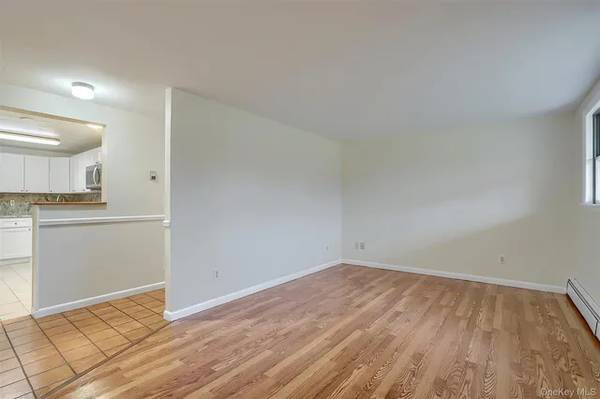 **Private lower level*Bedroom Apartment***
$1,110
Warwick, NY **Private lower level*Bedroom Apartment***
$1,110
Warwick, NY