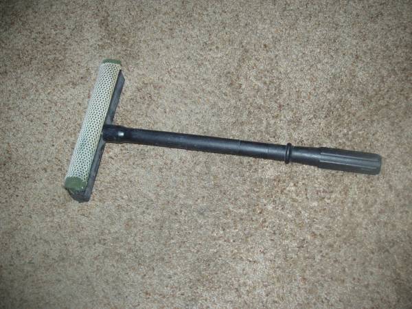 WINDSHIELD / WINDOW CLEANER w/ RUBBER SQUEEGY & BUG REMOVER CAR TRUCK 1