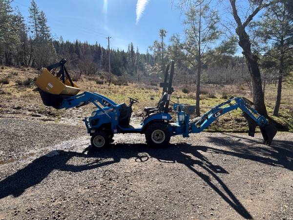 LS MT125 Tractor & Loader 2018 1