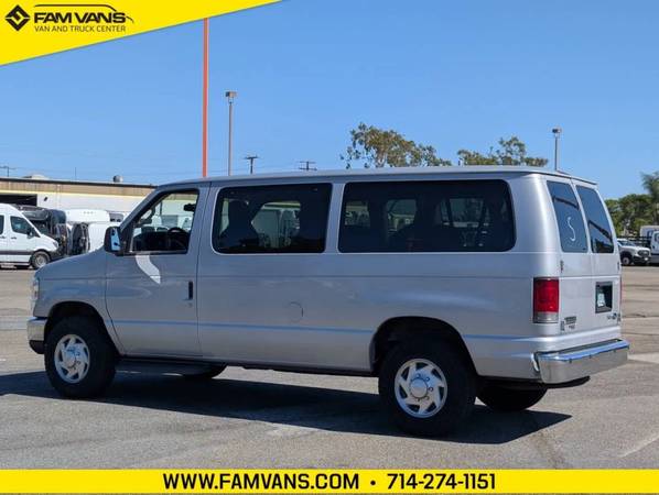 2013 Ford Econoline E-350 Mini - Photo 5
