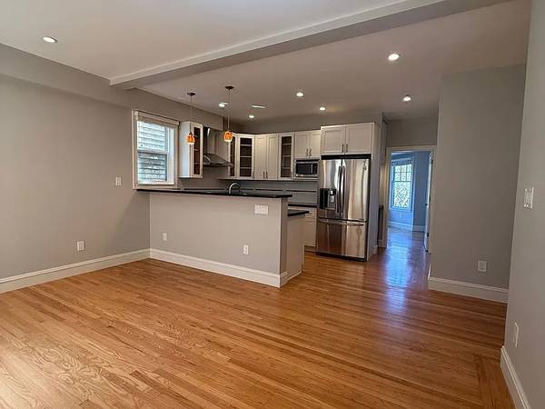$1,480 / 1br - Renovated Haight-Ashbury 1BR with Gourmet Kitchen and In-Unit Laundry63413794071427122