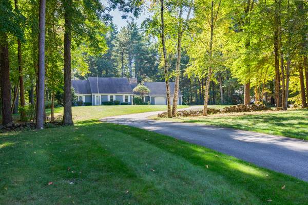 $1,185,000 / 4br - 4168ft2 - Beautiful Spacious Home for Sale (Windham)63986779140483120