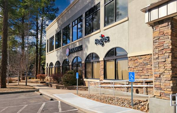 $399 Prime Office $399 - Flexible Terms & Fully Customizable Furniture! (Flagstaff)63838117128449120