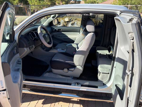 2006 Toyota Tacoma pre-runner SR5 - Photo 12
