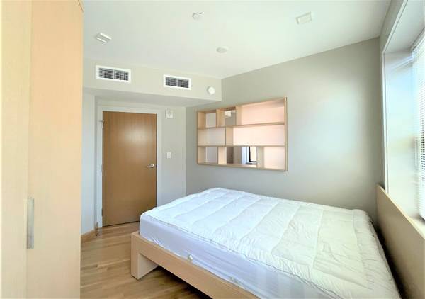 $3,300 / 1br - 456ft2 - Renovated unit right in Harvard ✨IN UNIT LAUNDRY✨pets ok 🐶😺 (Cambridge \ Harvard Sq. \ Harvard Sq.)63996547535491124