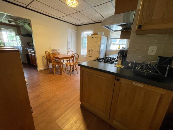 $925 -$925 Habitación amueblada en apartamento de 4-5 habitaciones/2 baños cerca de Union Sq. disponible 1/11/2025 (somerville)63856229761025123