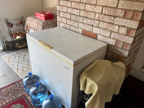 Very nice Heavy Duty Kenmore freezer 1