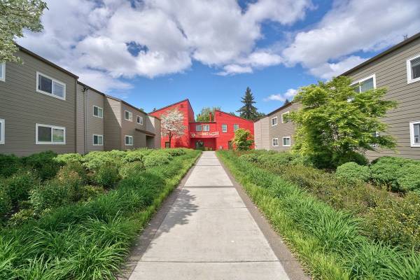 $1,499 / 3hab - 850ft2 - 🧘‍♀️ Tranquilo, bonito y perfectamente preciado = ¡Felicidad! ☕ ¡6 semanas GRATIS! (2600 T St, Vancouver, WA)63820825140609123