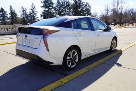 * 2017 TOYOTA PRIUS III *NEW STYLE*NAVIGATION* CLEAN TITLE* FINANCING* - $9,988 (SAINT PAUL)63499533076483122