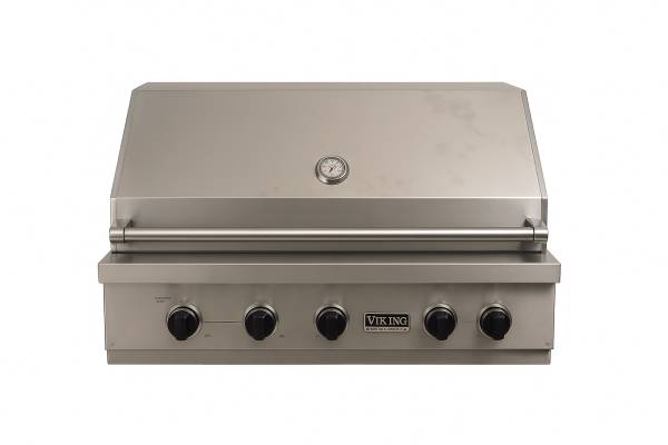 Viking Professional outdoor built-in gas grill. 1