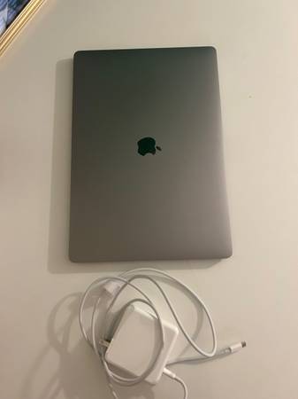 2019 MacBook Pro 1
