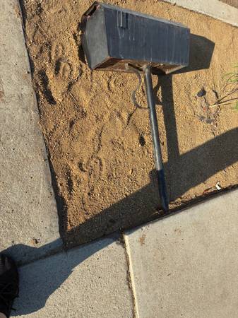 Mailbox 1